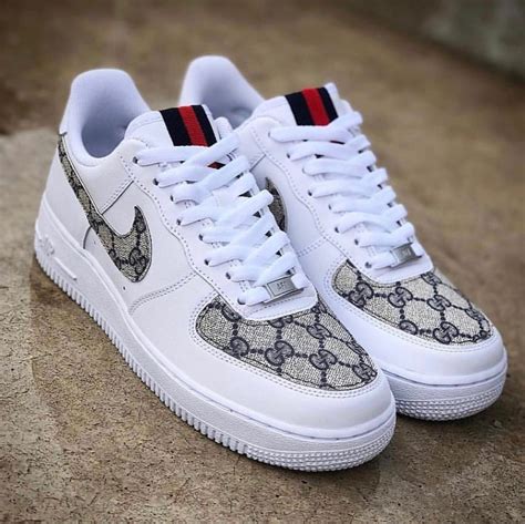 gucci nike sneakers